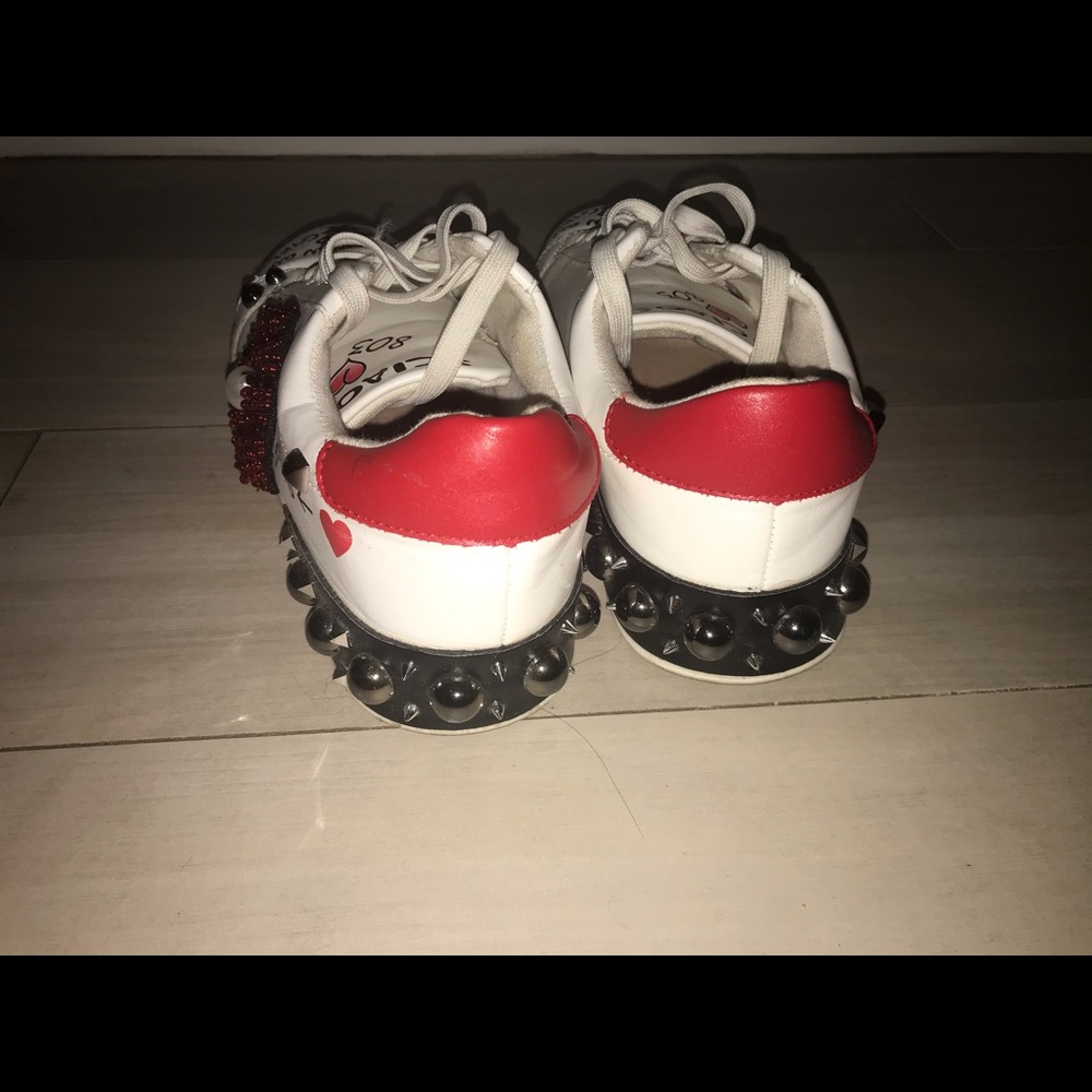 Sneakers - Picture 3 of 8